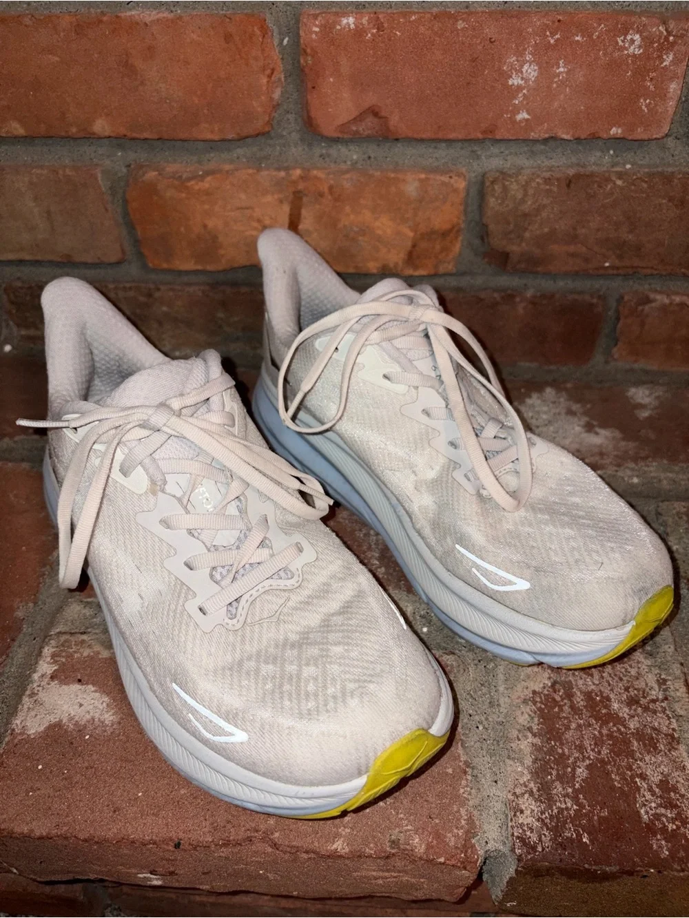 Hoka Running Shoes Womens size 8